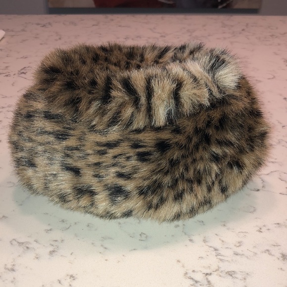 Neckworks Leopard Papakha NWOT - Picture 2 of 6